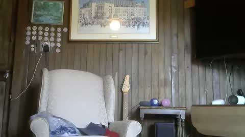 Snapshot of oral4u_1956 chatting on March 10, 2:55 pm oral4u 1956 online show from March 10, 2:55 pm