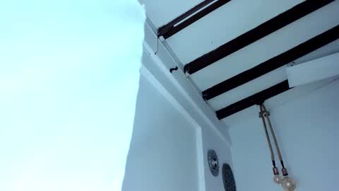 Snapshot of oriana_guzman chatting on January 29, 11:30 am Miss Guzman online show from January 29, 11:30 am