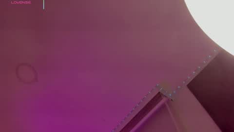 Miss Guzman  online show from February 6, 10:46 pm