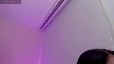 Miss Guzman  online show from April 11, 7:45 am