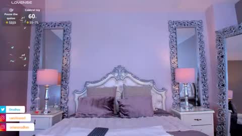Oriana online show from September 22, 8:22 pm