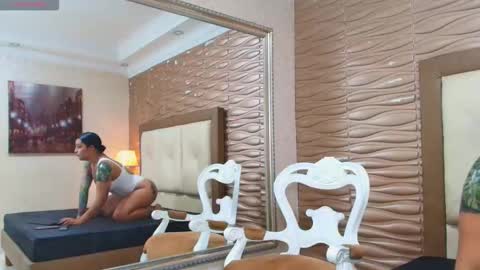 Snapshot of orianasmith chatting on March 26, 12:33 pm Ori online show from March 26, 12:33 pm