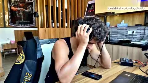 Fansly and Instagram -  online show from April 22, 11:39 pm