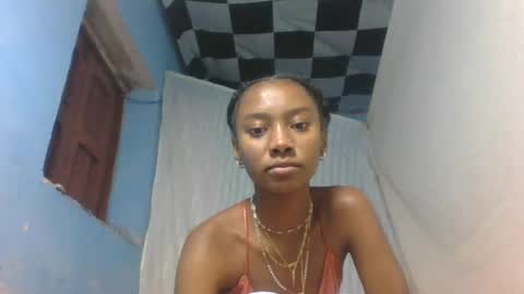 orphanie68 online show from June 30, 12:17 pm