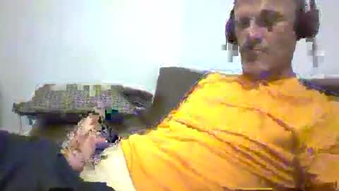 orwel09 online show from April 24, 7:49 pm