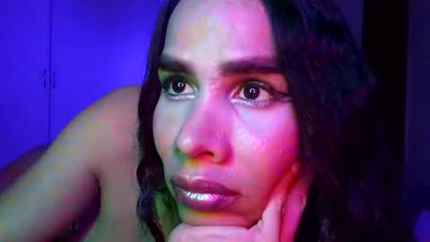 Snapshot of osarito3x chatting on February 18, 1:12 am osarito3x online show from February 18, 1:12 am