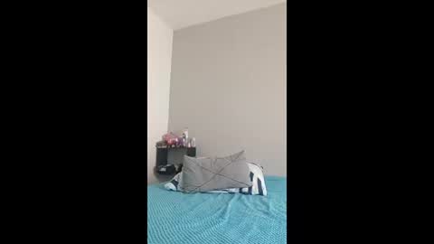 Snapshot of osarito3x chatting on March 10, 6:24 pm osarito3x online show from March 10, 6:24 pm