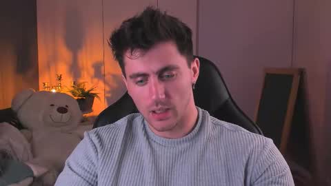 Oscar online show from October 29, 9:27 pm