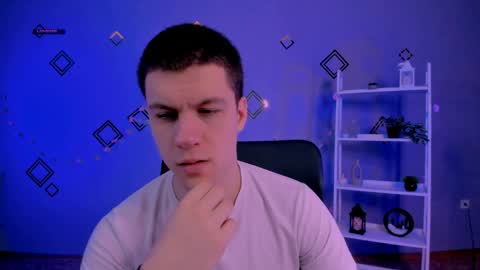 Snapshot of oscar_rage chatting on April 3, 6:50 pm oscar_rage online show from April 3, 6:50 pm