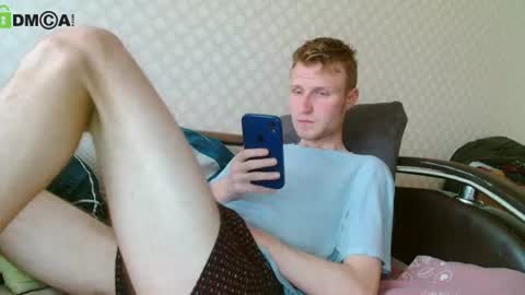 Snapshot of oscar_wildy chatting on June 26, 12:20 pm Oscar online show from June 26, 12:20 pm