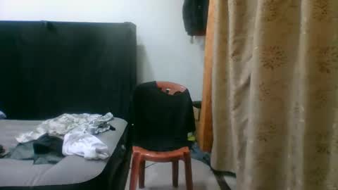 Snapshot of oscarjhe3512 chatting on November 2, 4:59 am oscarjhe3512 online show from November 2, 4:59 am