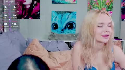 Heidi  online show from March 3, 7:31 pm