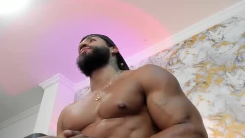 Snapshot of osher_cox chatting on February 21, 2:06 am osher_cox online show from February 21, 2:06 am