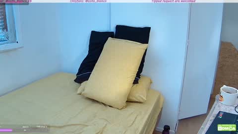 Snapshot of osito_blanco chatting on January 20, 5:48 pm Osito Blanco online show from January 20, 5:48 pm