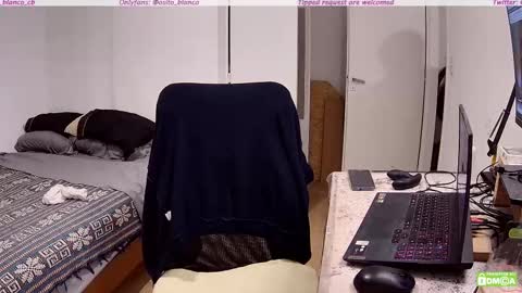 Snapshot of osito_blanco chatting on March 12, 3:46 am Osito Blanco online show from March 12, 3:46 am