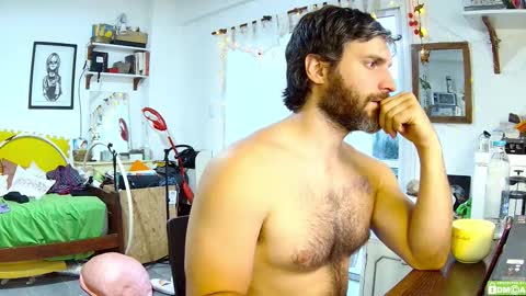 Snapshot of osito_blanco chatting on January 6, 11:07 pm Osito Blanco online show from January 6, 11:07 pm