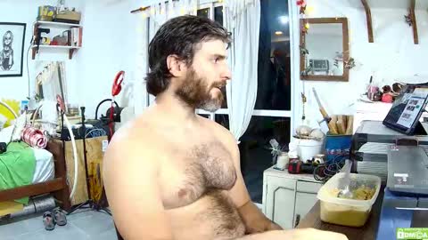 Snapshot of osito_blanco chatting on January 12, 11:43 pm Osito Blanco online show from January 12, 11:43 pm