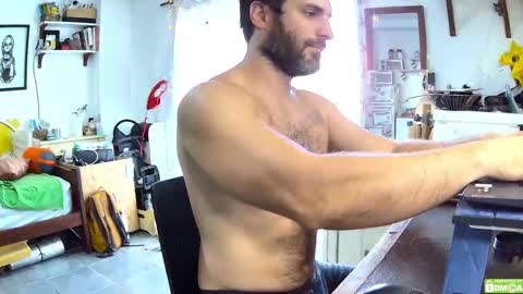 Snapshot of osito_blanco chatting on February 11, 4:01 pm Osito Blanco online show from February 11, 4:01 pm