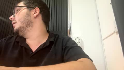 juan online show from November 11, 4:56 am