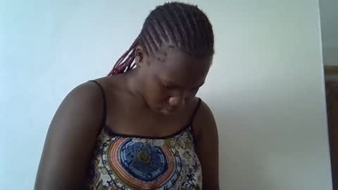 Snapshot of osoprettyebony chatting on October 26, 12:33 pm osoprettyebony online show from October 26, 12:33 pm