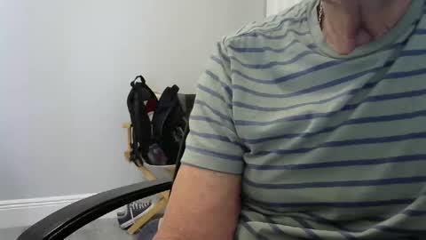 Ossi online show from March 21, 3:59 pm