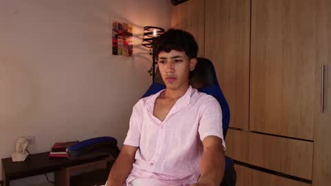 ostin 18hot online show from January 23, 10:54 pm