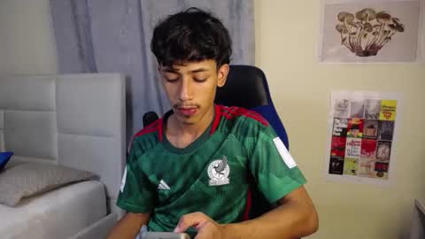 ostin 18hot online show from September 15, 3:28 am