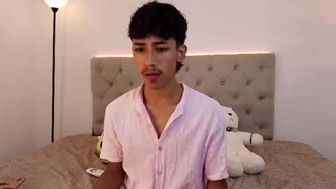 ostin 18hot online show from October 14, 12:55 am