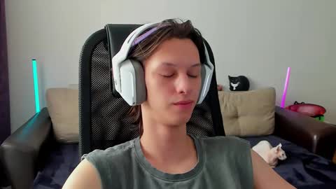 Ostin online show from March 1, 10:17 am