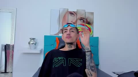 Ostin baby online show from December 14, 1:59 pm