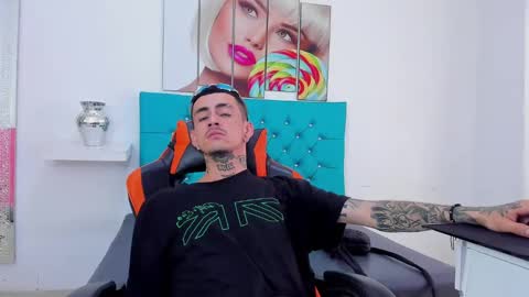 Ostin baby online show from December 14, 5:14 pm