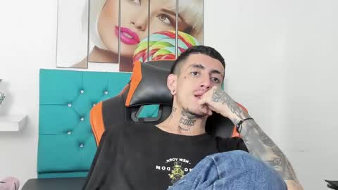 Ostin baby online show from December 16, 2:38 pm