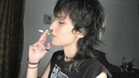 Otto 3 online show from December 5, 12:30 am