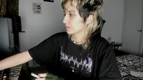 Otto 3 online show from April 18, 10:08 am