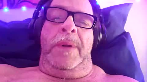 ou8124824 online show from December 21, 12:01 pm