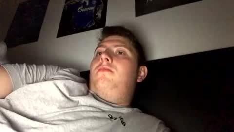 Snapshot of outflayd chatting on November 1, 11:29 pm outflayd online show from November 1, 11:29 pm