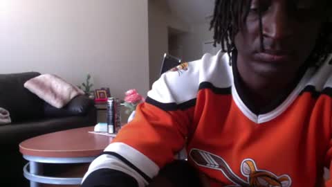 Snapshot of outkast8033 chatting on July 2, 1:06 pm Dude online show from July 2, 1:06 pm