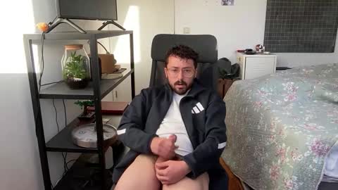 ovidius96 online show from November 17, 2:23 pm