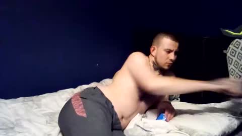 Snapshot of owen162462 chatting on November 5, 11:05 pm Owen kayz online show from November 5, 11:05 pm