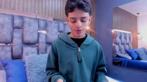 Owen Johnson online show from June 1, 11:34 am
