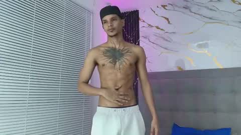 owen blaze online show from June 25, 3:39 am