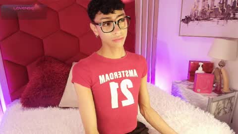 Snapshot of owen_jp chatting on April 10, 3:12 am Owen online show from April 10, 3:12 am