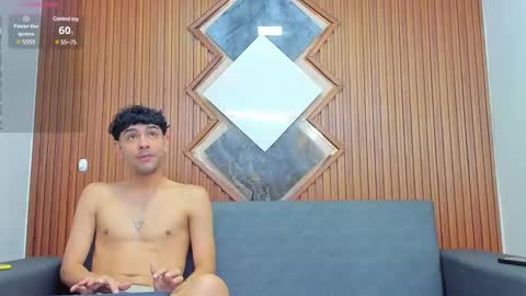 owen_mccarthy online show from December 7, 11:29 am