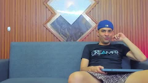 owen_mccarthy online show from December 16, 11:55 am