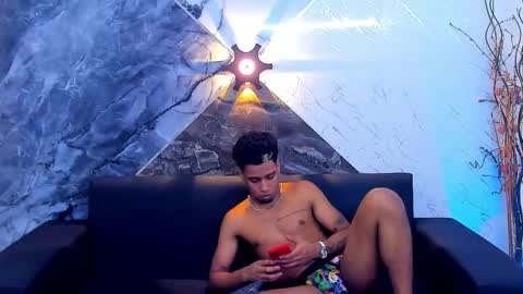 owen_mccarthy online show from January 18, 9:45 am