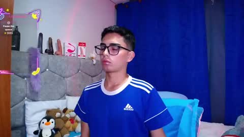 Snapshot of owenblue__ chatting on September 10, 7:08 am Owen Independent model online show from September 10, 7:08 am