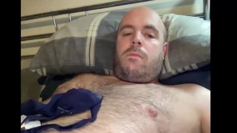 Owen2022 online show from November 29, 6:49 am