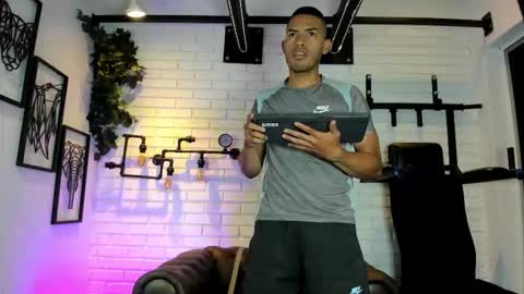 Owen online show from September 22, 11:29 pm