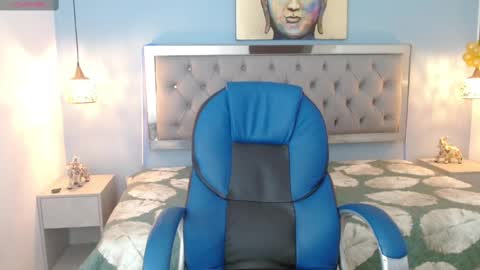 OWEN online show from December 30, 11:49 pm