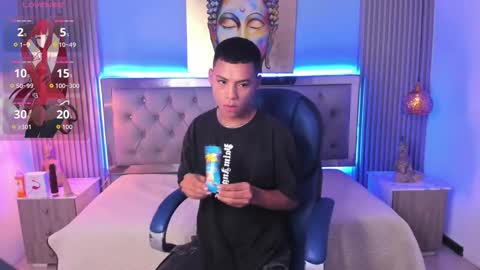 OWEN online show from September 19, 4:03 am